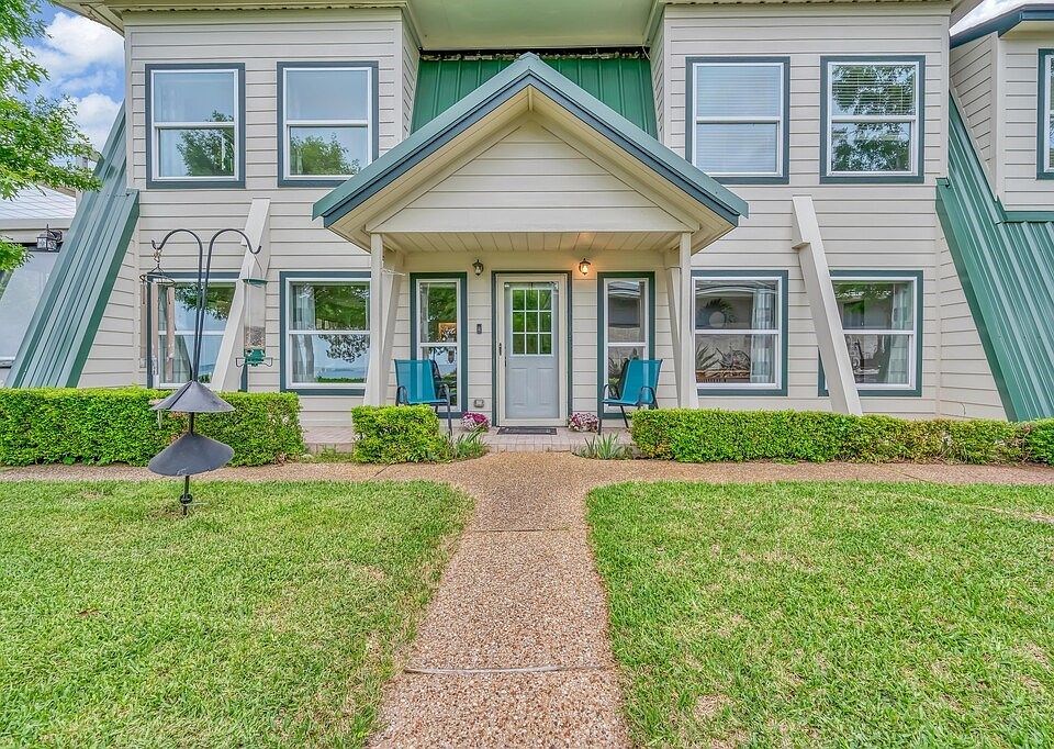 1st image of 287 Canyon Dr