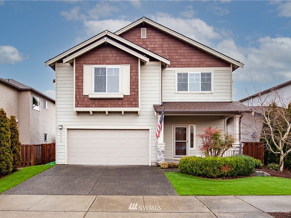 Beautiful home in a great Lakeland Hills neighborhood