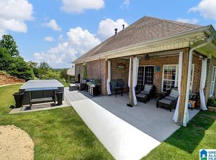 6423 Misty Ridge Dr, Birmingham, AL 35235