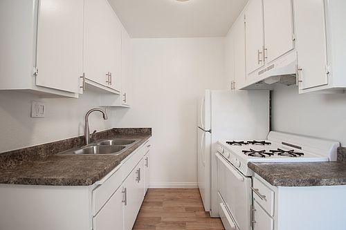 2nd image of 8240 Whitsett Ave APT 214