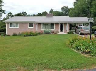 31203 Nova Dr, Damascus, VA 24236