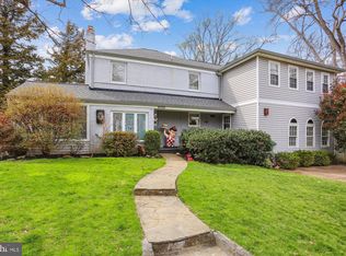 8302 Garfield St, Bethesda, MD 20817