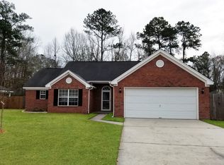 121 Reese Dr, Richmond Hill, GA 31324