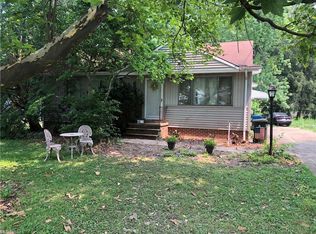 4677 Silverdale Rd, North Olmsted, OH 44070