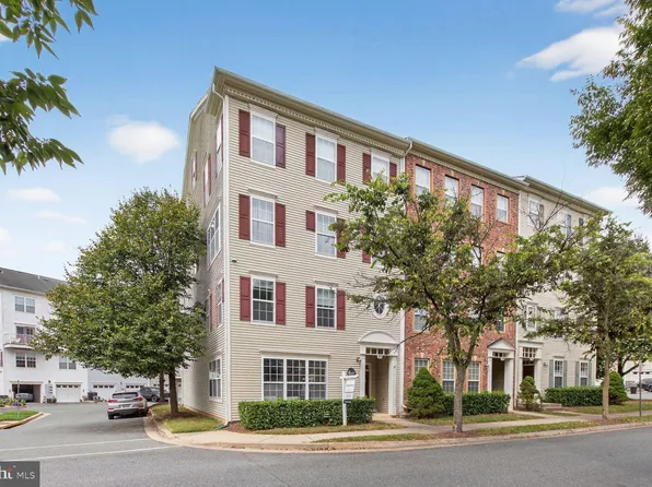 23 Swanton Ln Unit 100, Gaithersburg, MD 20878