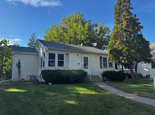 2622 7th St NE, Minneapolis, MN 55418