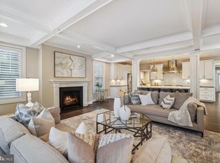 4806 Hutchins Pl NW, Washington, DC 20007