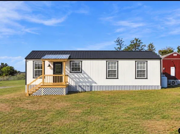7792 Arrowwood Rd, Gilmer, TX 75644