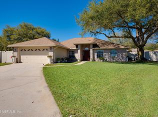 2348 Smooth Water Way N, Jacksonville, FL 32246