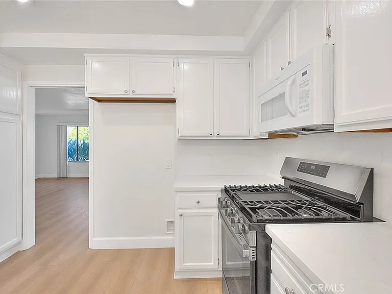 25205 Chestnutwood — Photo 11