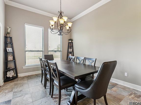 4th image of 18125 Old Trail Dr