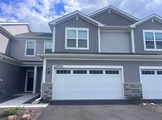 25701 W Yorkshire Dr, Plainfield, IL 60544