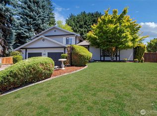 1209 25th Ave SE, Puyallup, WA