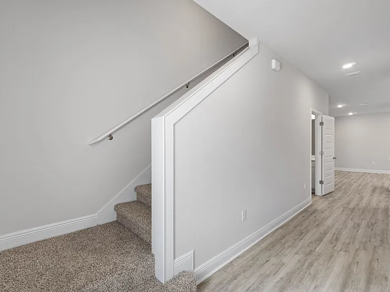 Javelin Townhomes — Photo 6