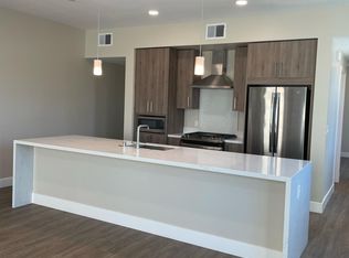 833 W El Camino Real #101, Sunnyvale, CA 94087