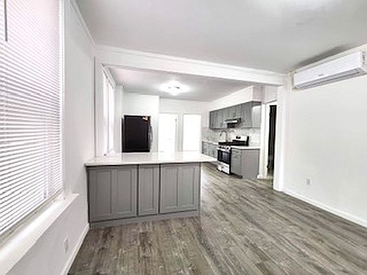 5th image of 68-27 75th St #1