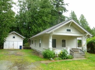 822 Elliott Pl, Mount Vernon, WA 98273