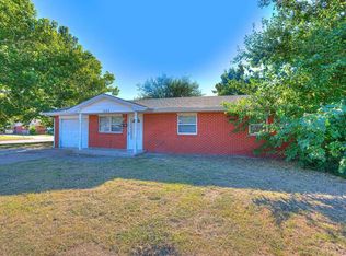 1525 Stubbeman Ave, Norman, OK 73069