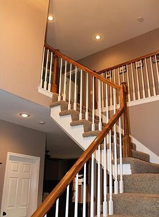 Beautiful Entry Staircase