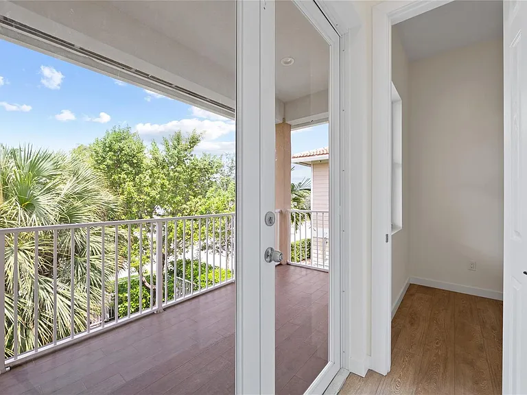 1430 SW 4th Ave #1430 — Photo 15