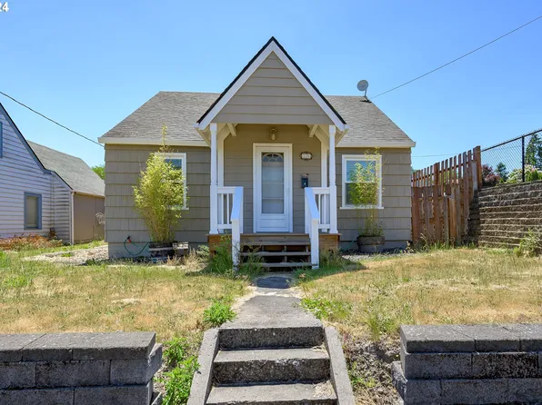 226 SW Madison St, Sheridan, OR 97378