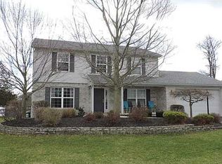 45 Orchid Dr, Holland, OH 43528