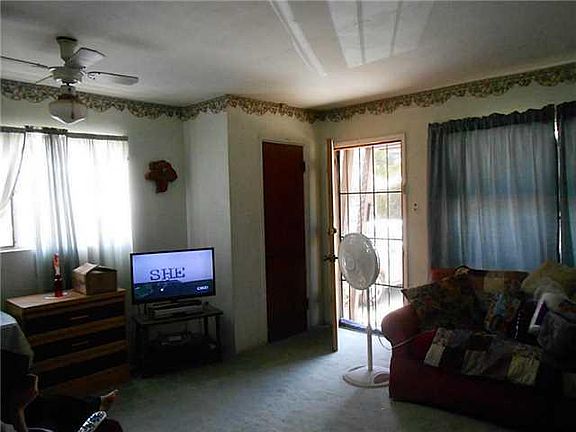 4th image of 924 Lomita Dr