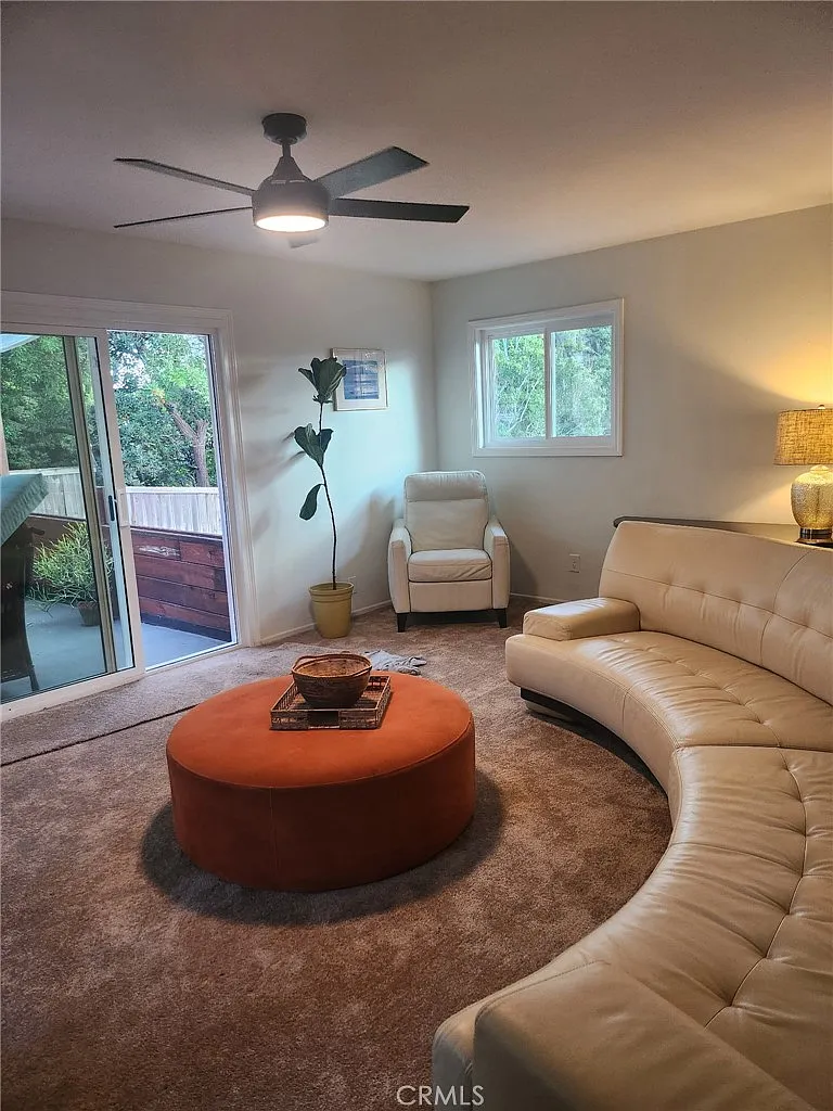 2 bed, 1264 sqft, $3,400 — Photo 1