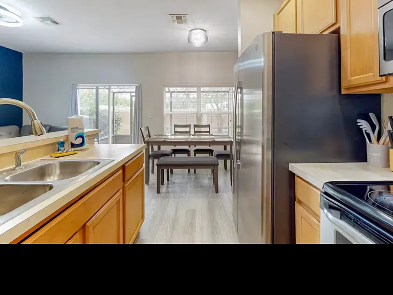 2466 Caravelle Cir — Photo 4