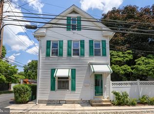9 S Washington St, Mechanicsburg, PA 17055