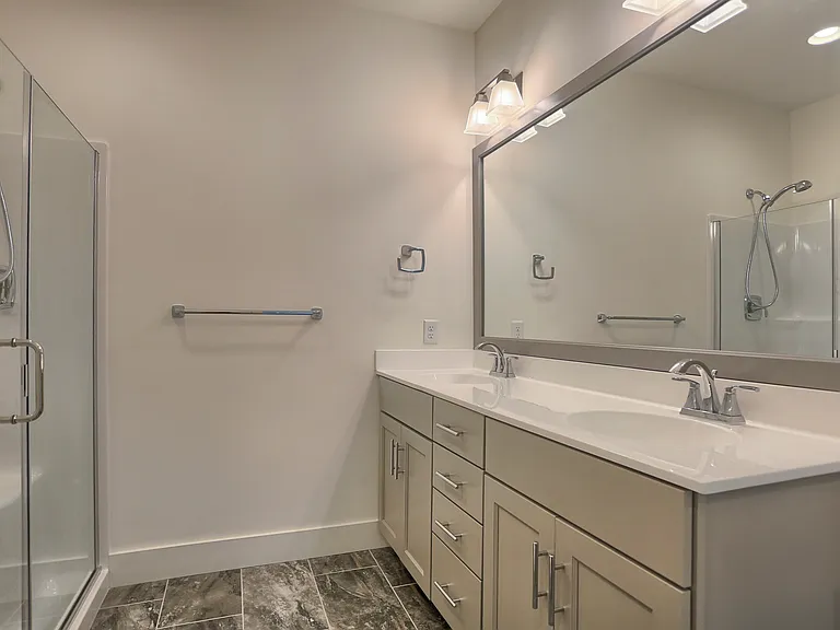 5535 Mendenhall Dr #38 — Photo 23