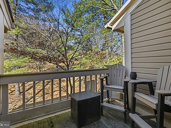 4th image of 5919 Barbados Pl APT 202