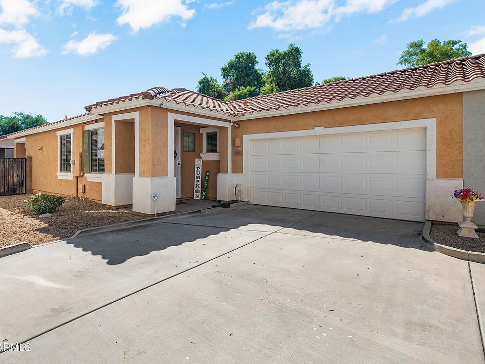 1st image of 862 S COLONIAL Drive