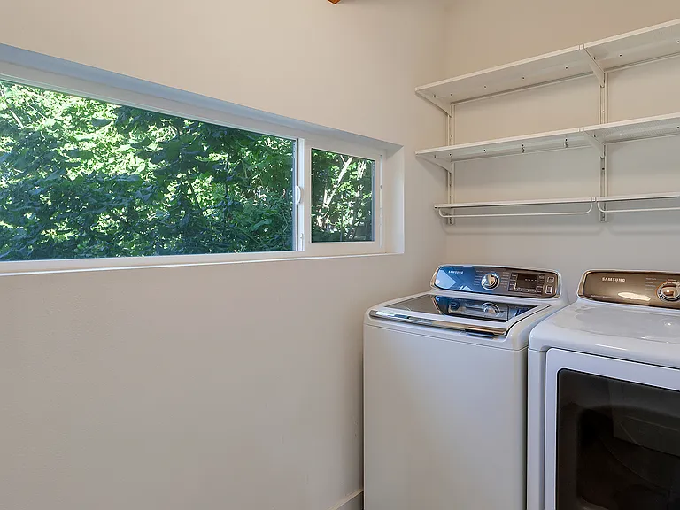 6824 N Catlin Ave #A — Photo 26