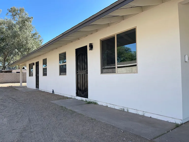 Charming 1 bed 1 bath in great location! — Photo 6