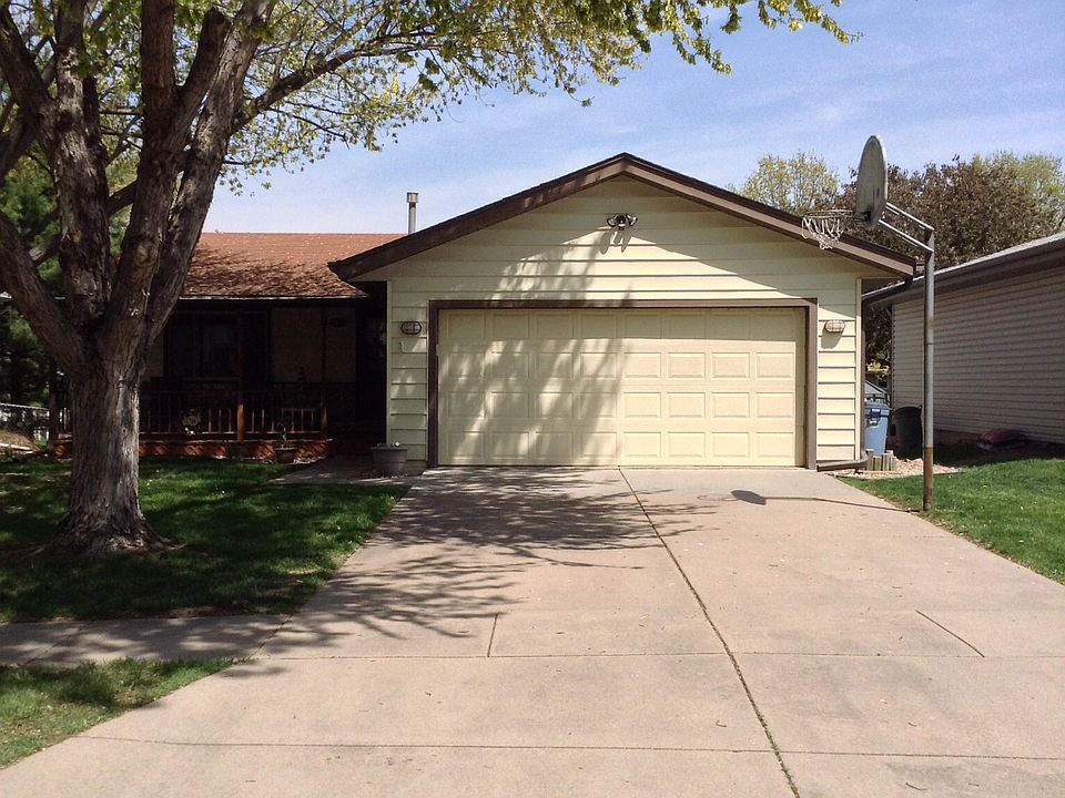 1st image of 1236 W Jean Ave