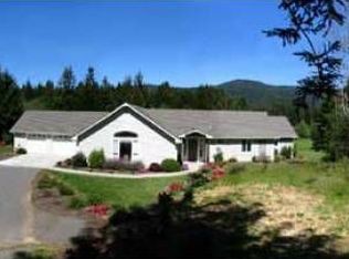 185 Hughs Way, McKinleyville, CA 95519