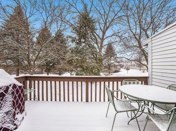 428 Mary Ln, Fremont, MI 49412