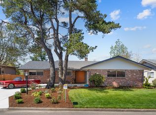 3301 SW Ridge Dr, Portland, OR 97219