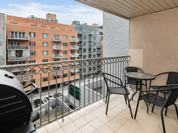 2158 Ocean Avenue 6B image 9 of 9