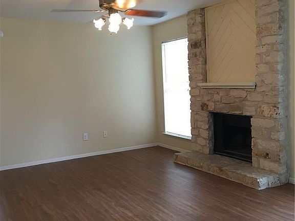 3rd image of 10616 Mellow Mdws APT 44D