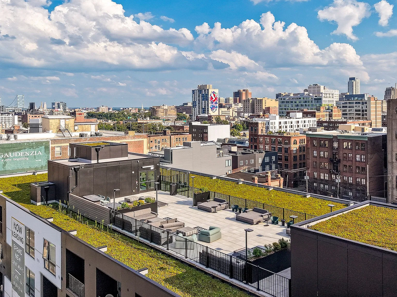 The Astir Callowhill — Photo 2