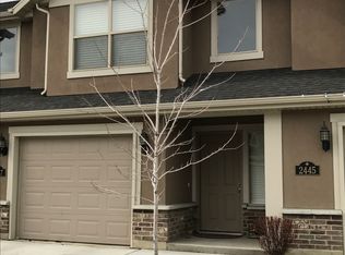 2445 S Andover St, West Haven, UT 84401