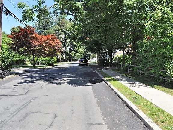 2nd image of 8 Center St