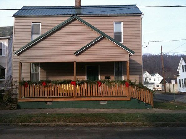104 S Main St