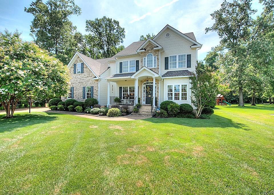 1st image of 109 Indian Rock Ct