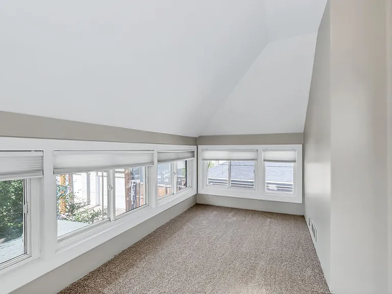 924 E Mexico Ave — Photo 22
