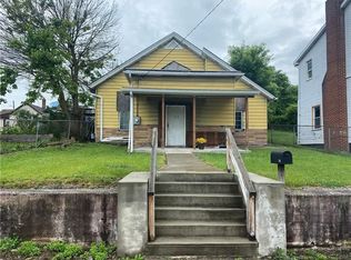 713 Allen Ave, Donora, PA 15033