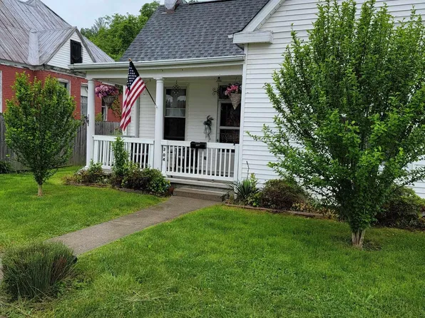 304 W 4th St, Augusta, KY 41002