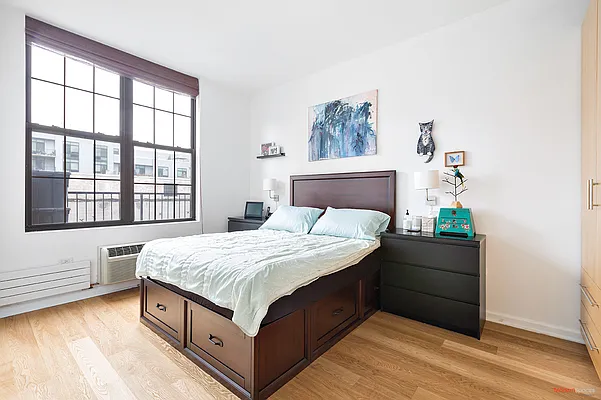 Sold by Modern Spaces | media 1